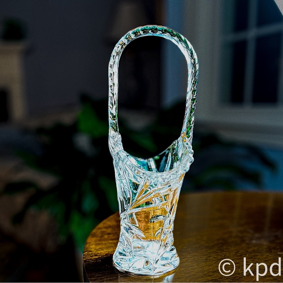 Vintage Duncan & Miller Eteched EAPG 7.5" Handled Flower Basket - Picture 5 of 10